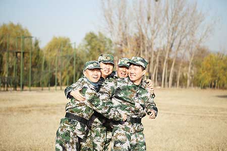 军事拓展项目招兵买马